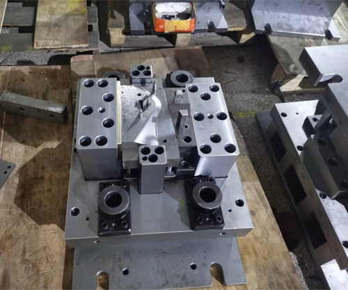 冲压模具定制开发